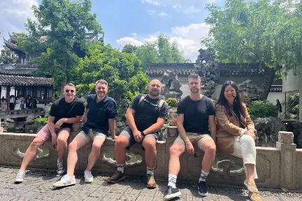 Sophia Clients in the Yu Garden in Shanghai